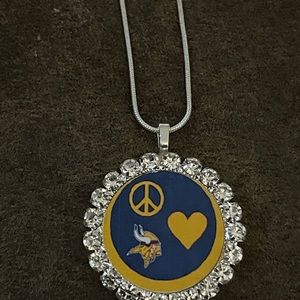 Minnesota Viking necklace